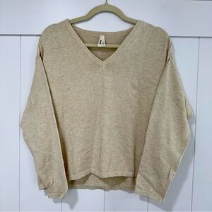 ✨ PACT Organic Cotton Beige Oatmeal Lightweight V-neck Sweater Size S ✨